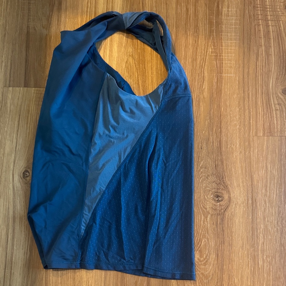 Lululemon Racerback mesh Tank Top - Picture 3 of 5